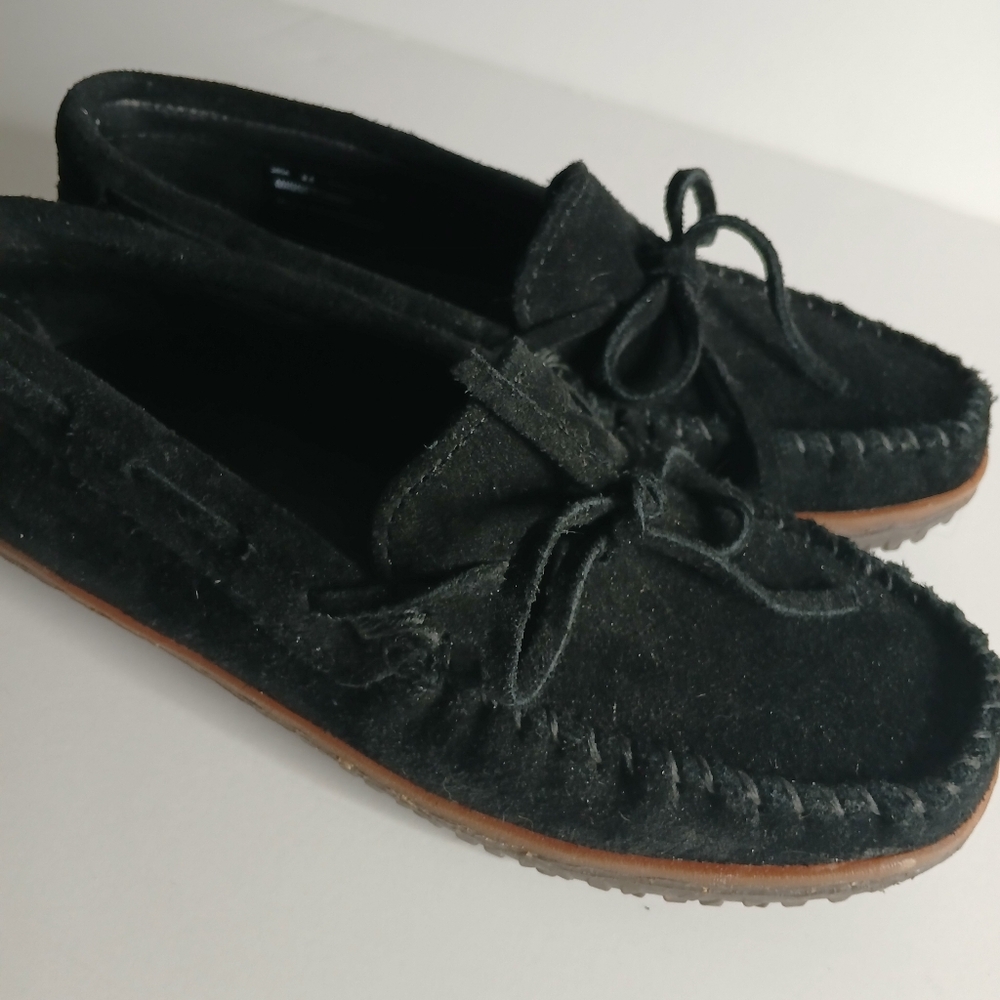 Minnetonka Tread Black Suede Moccasins